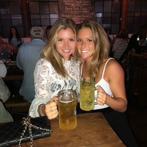 Meet your Posher, Taryn